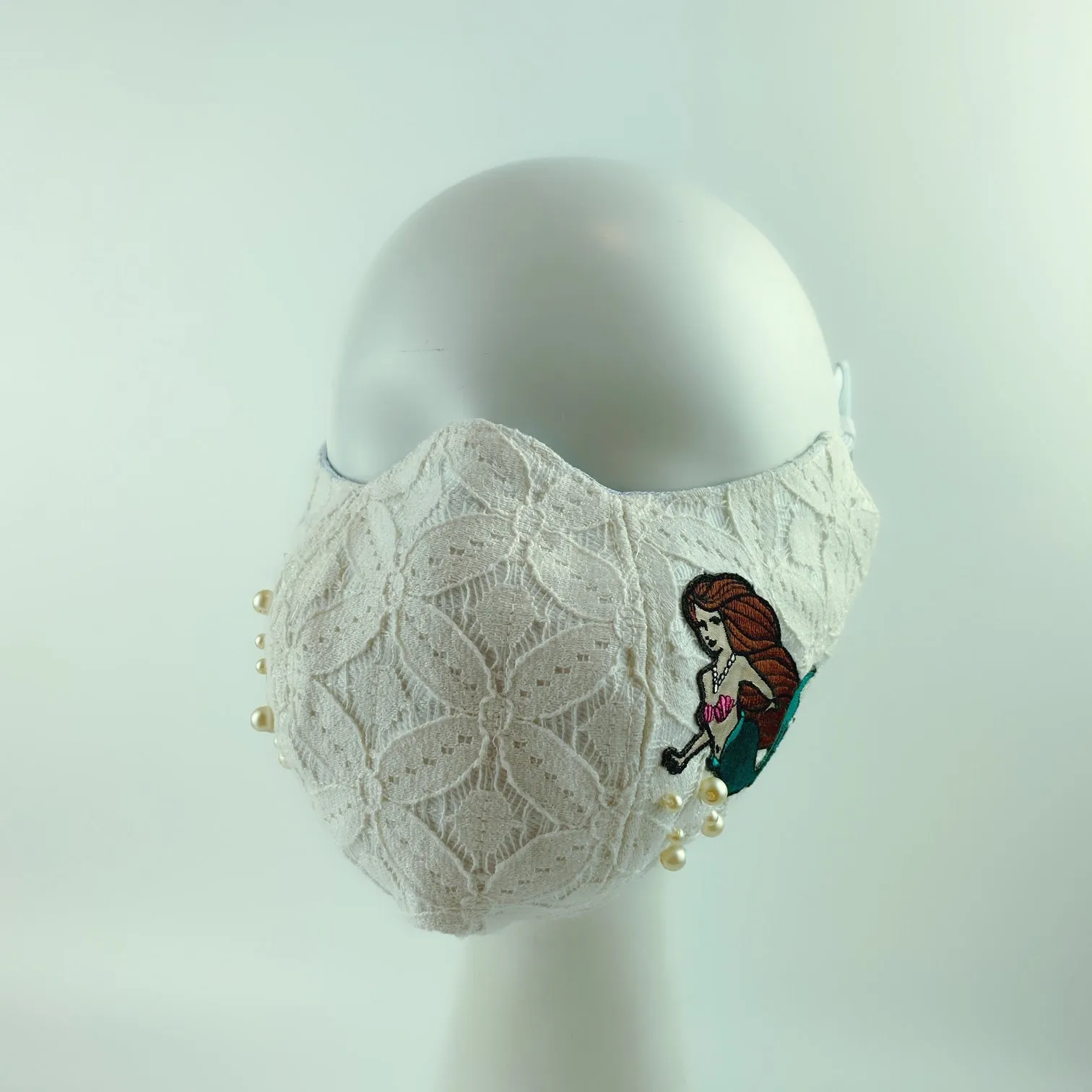 3D Face Mask 4 Protect Mermaid, Fish & Pearls White Lace - L