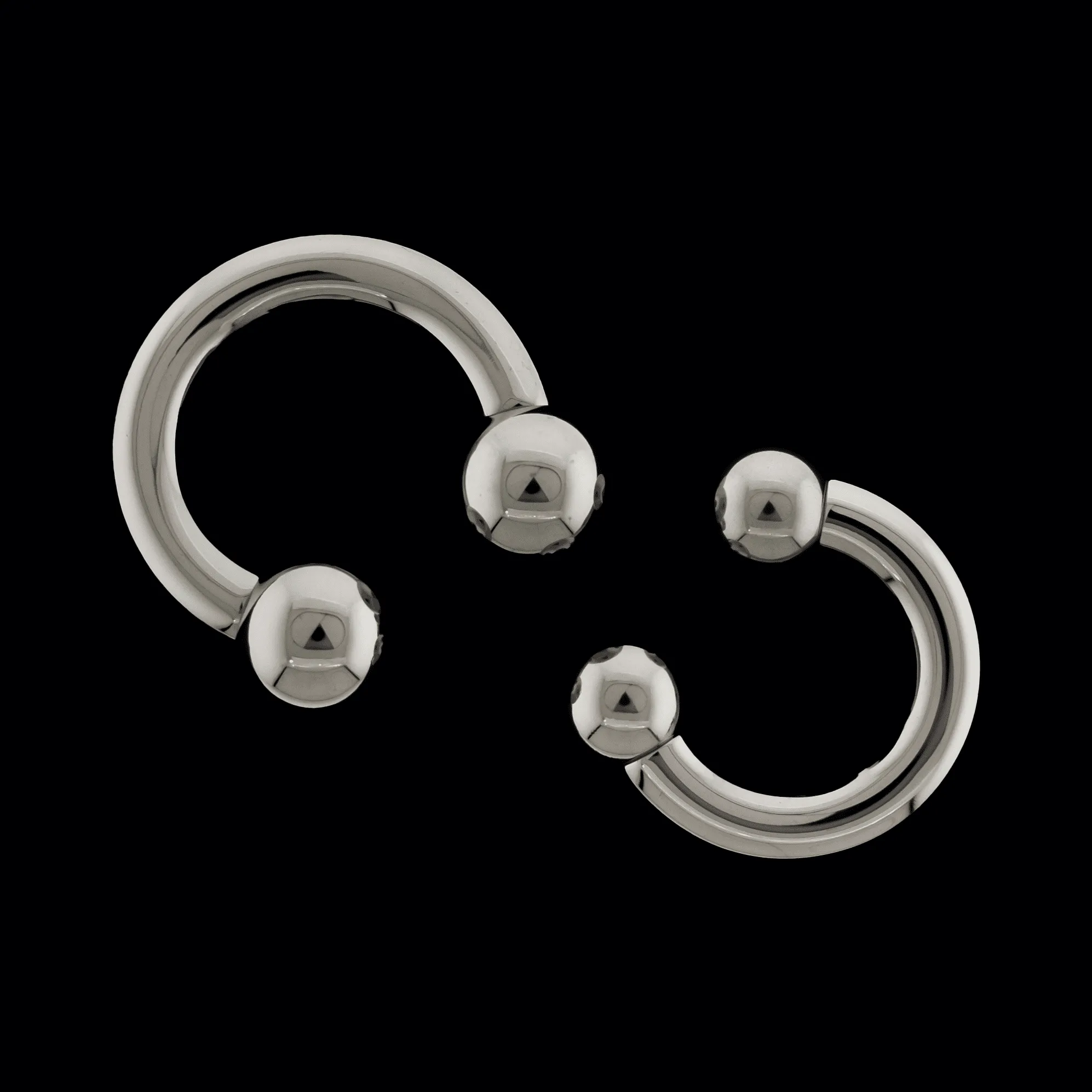 4G Titanium Horseshoe - Internally Threaded