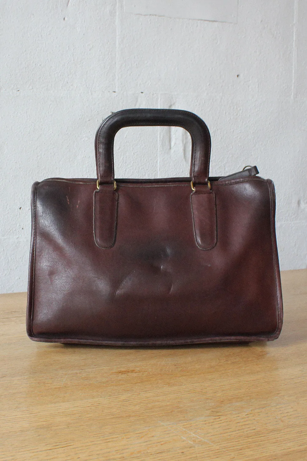 Aubergine Coach Attache