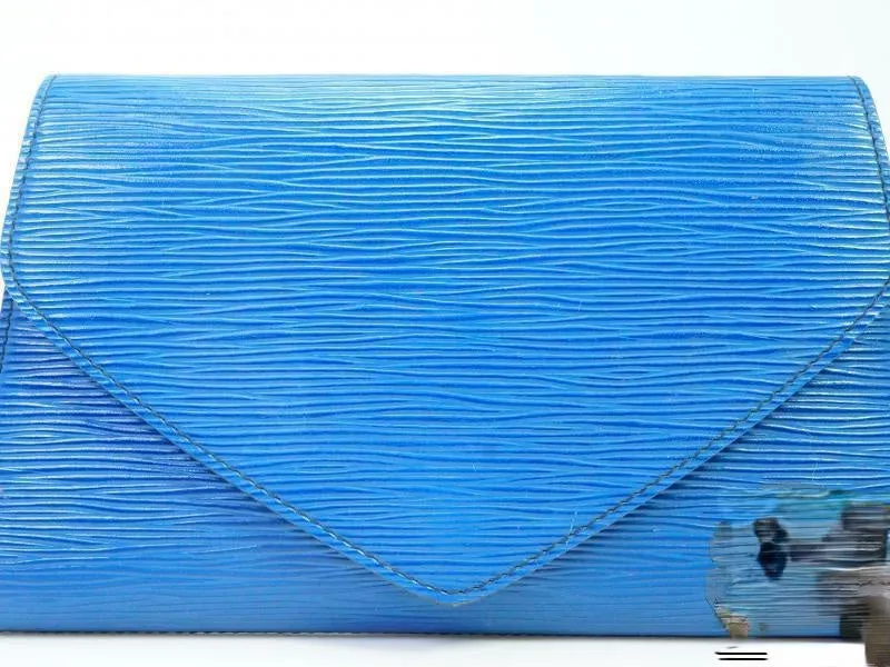 Auth Pre-owned Louis Vuitton Epi Blue Pochette Arts-deco Pm Clutch Bag M52645 182332