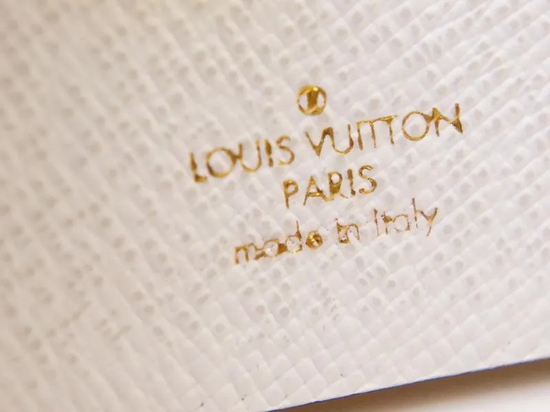 Authentic Pre-owned Louis Vuitton White Bag Charm Petite Malle Trunk Bag Key Ring M00004 210797