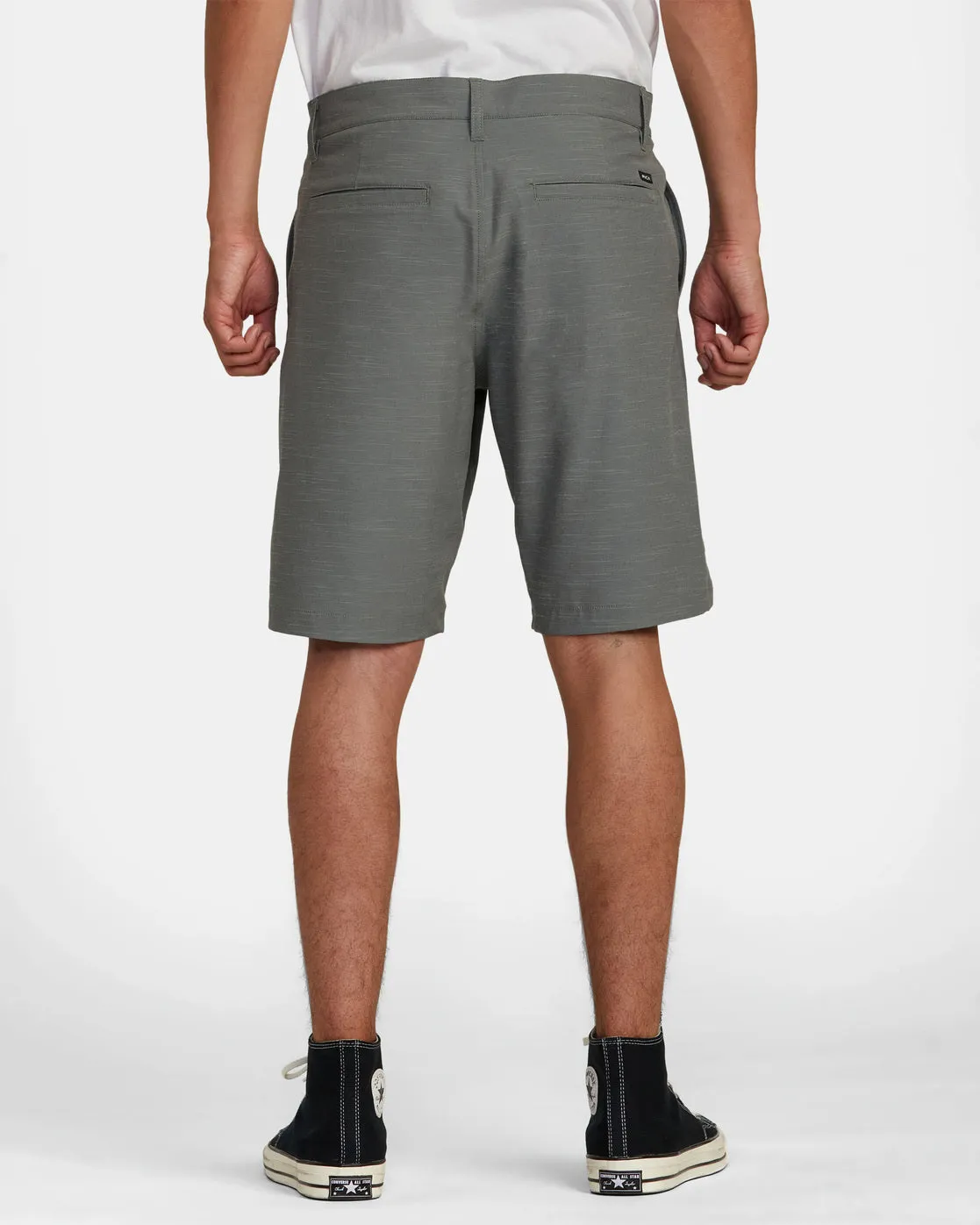 Balance Hybrid Shorts 20” - Olive