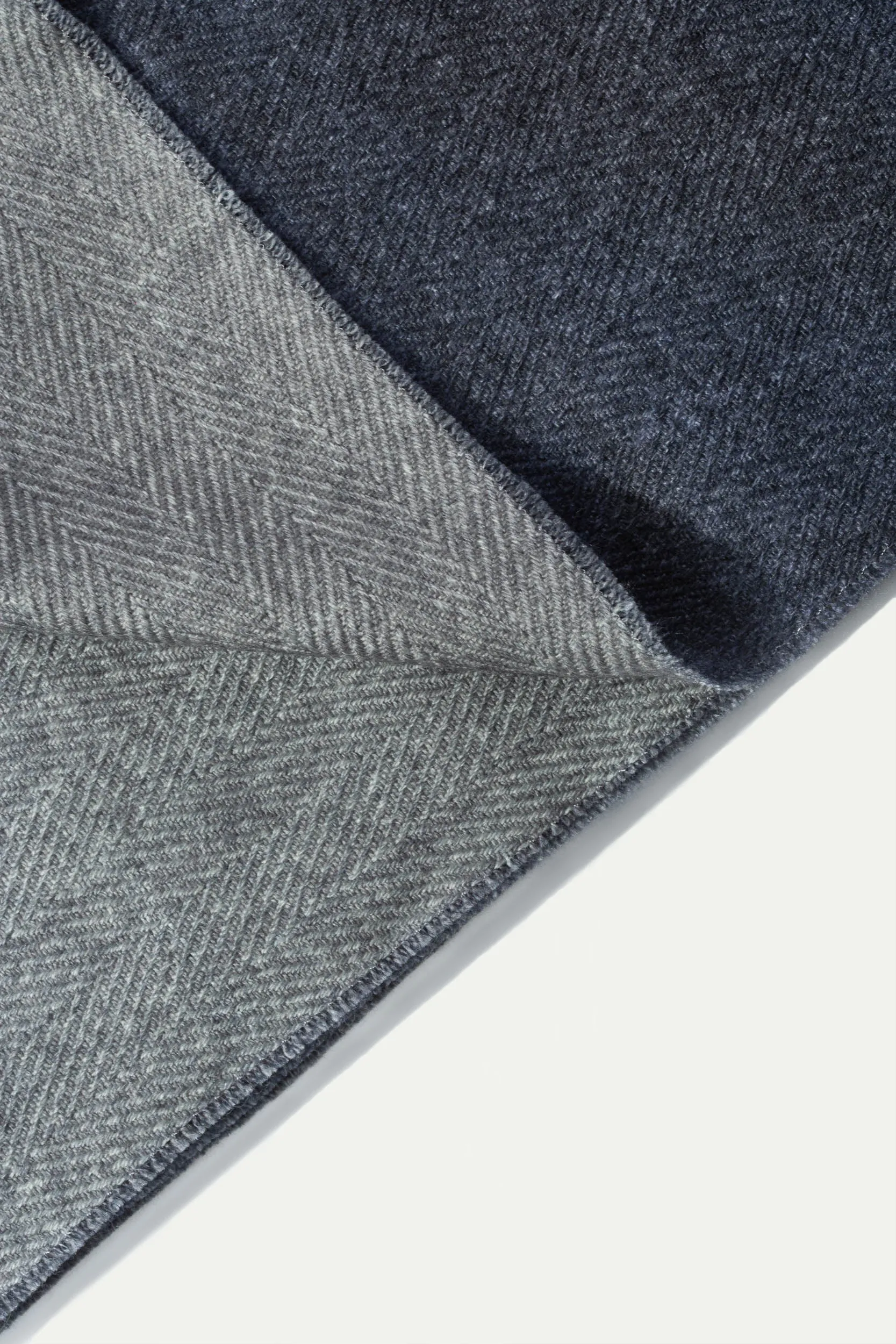 Blue and grey reversible herringbone scarf - Made in Italy