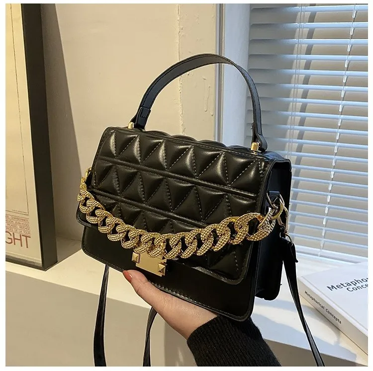 Chain Design Rhombus Embossing Solid Color Crossbody Bag