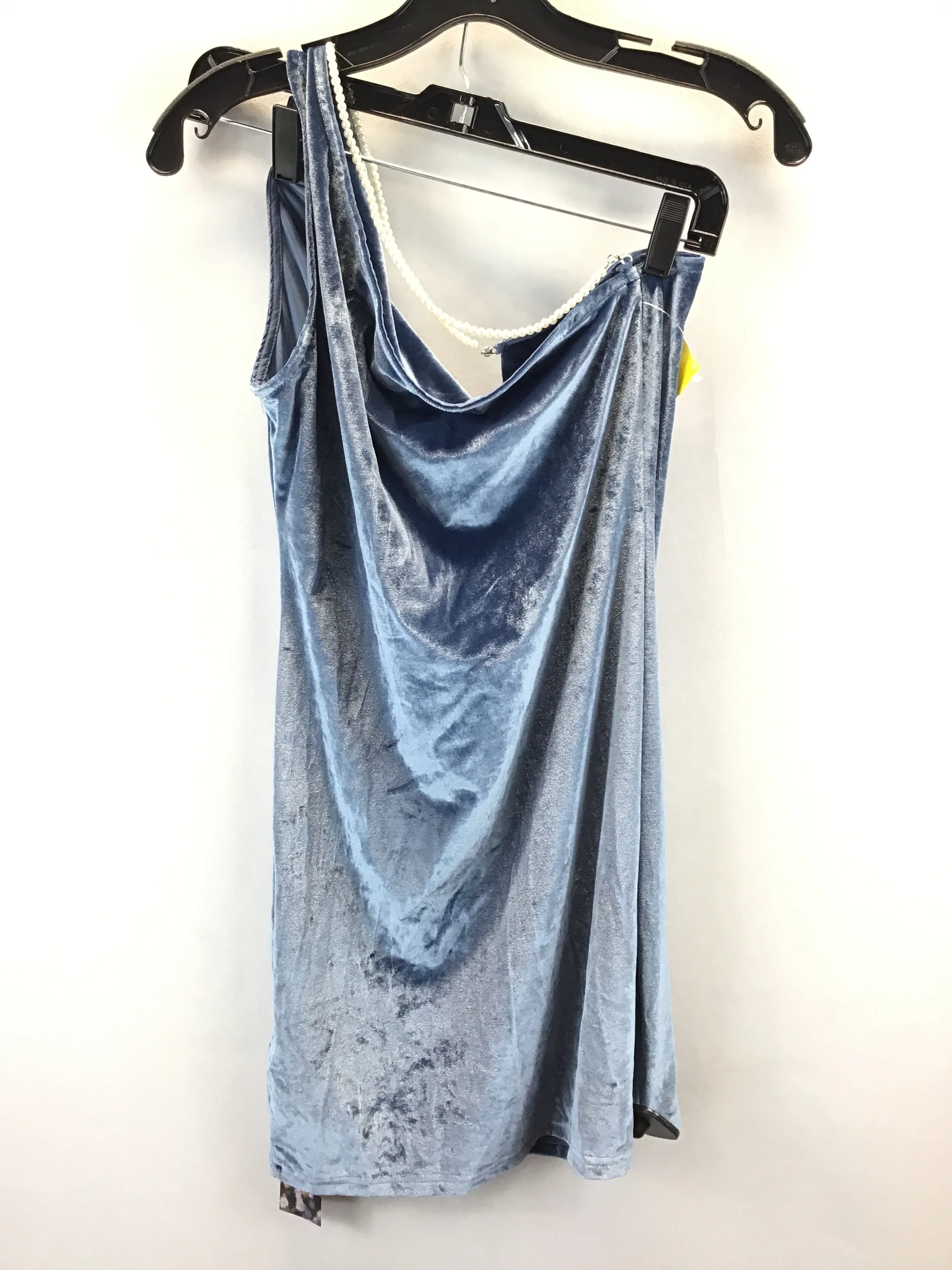 Dress Casual Short By Clothes Mentor In Blue, Size: M