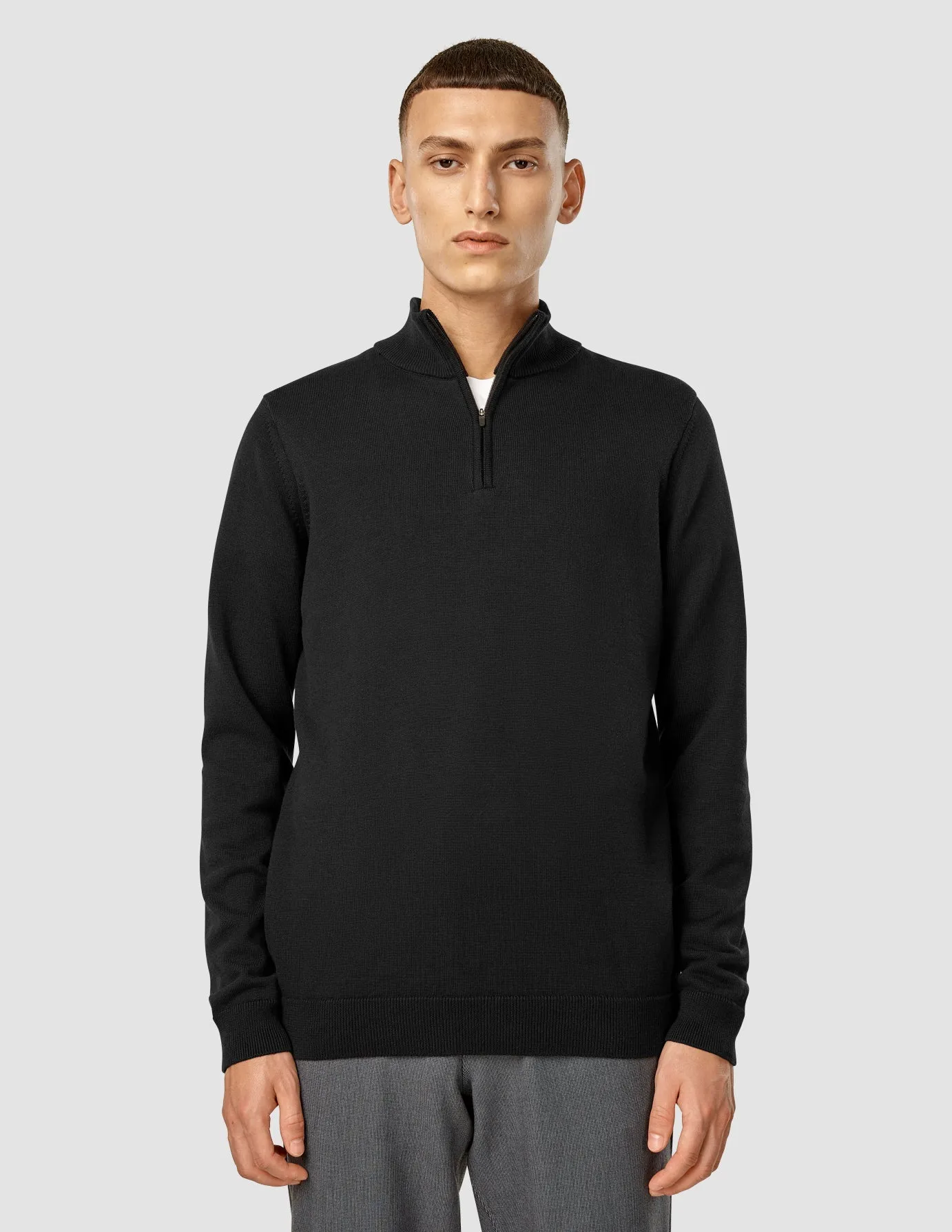 Everyday Knit Half-Zip Black