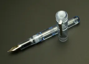 Model 31 Omnis Fountain Pen - Arctic Ice SE