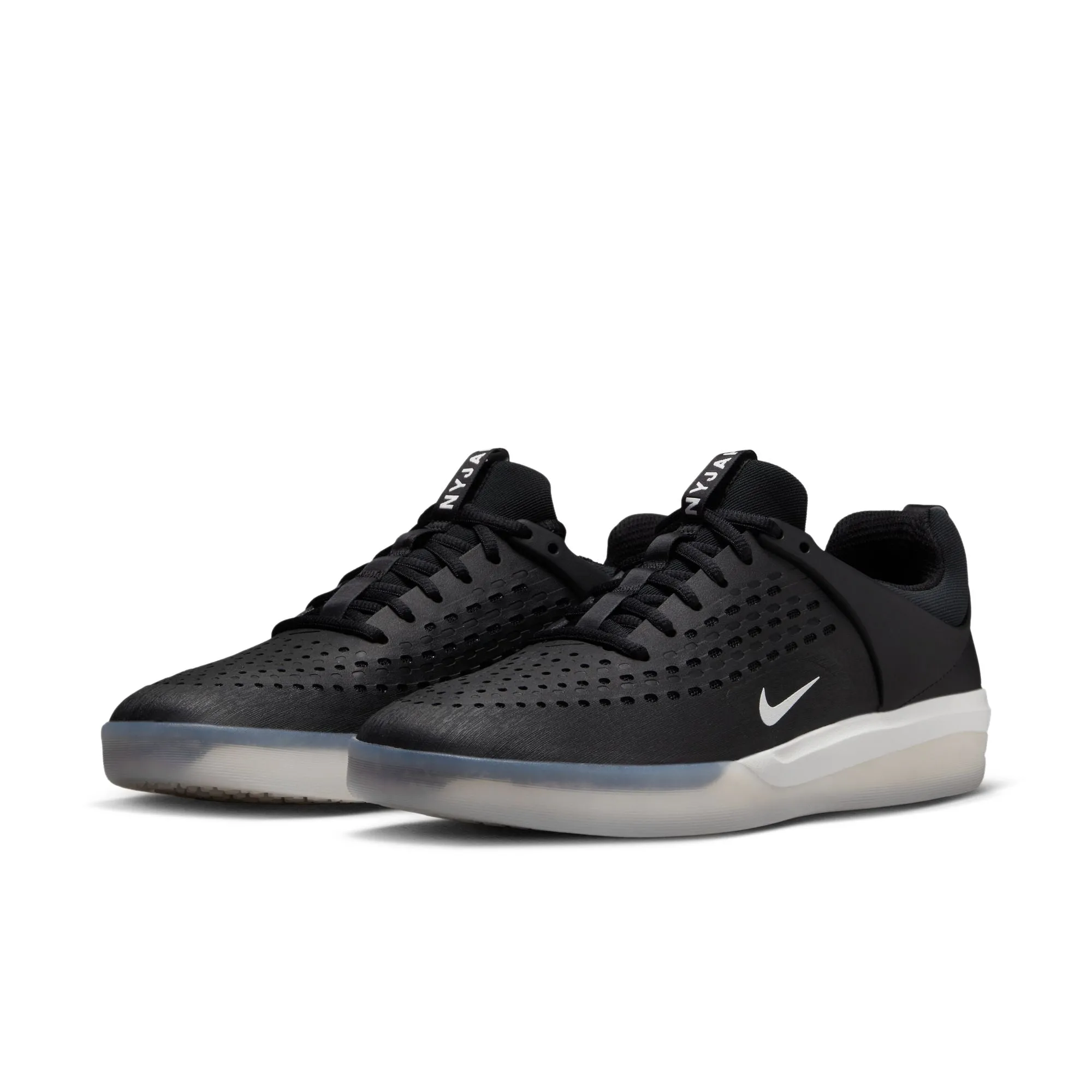 NYJAH 3 BLACK / WHITE / SUMMIT WHITE