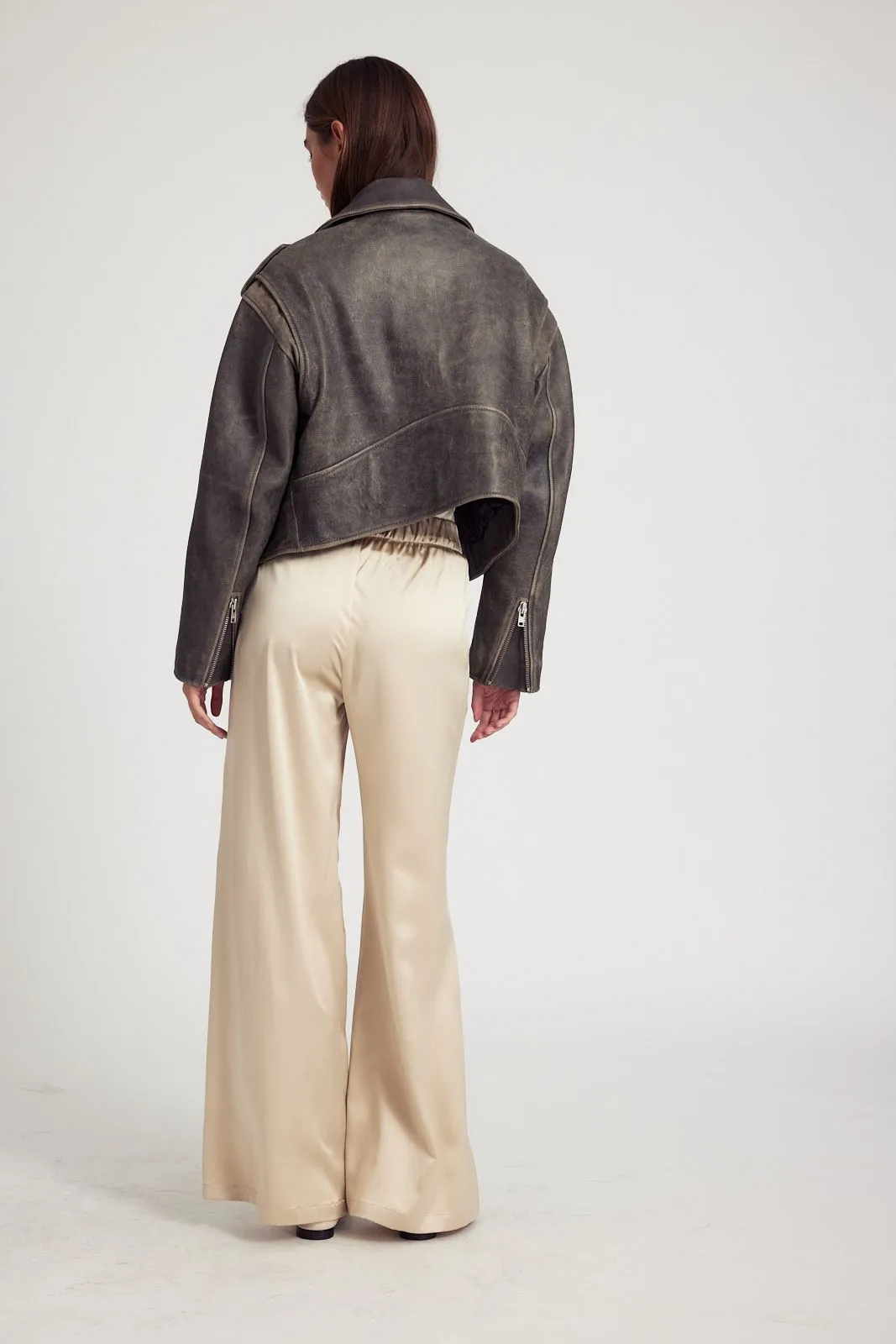 Sand Silk Wide Leg Pintuck Pants