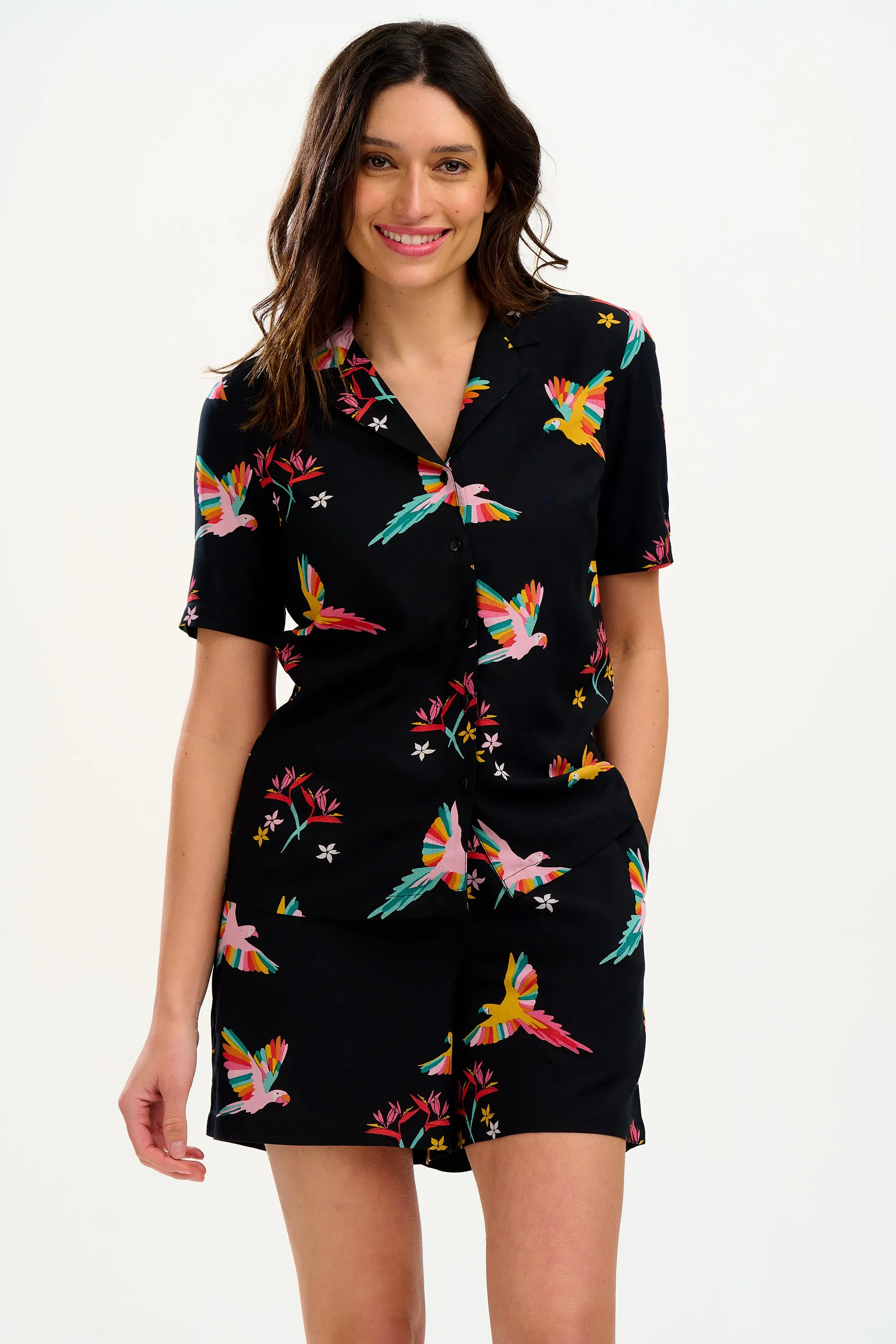 Santana Shirt - Black, Tropical Parrots