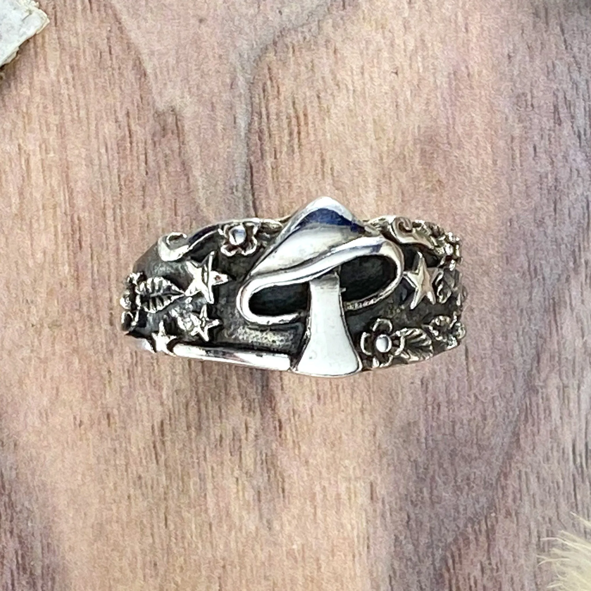 Sterling Silver Mushroom and Stars Ring