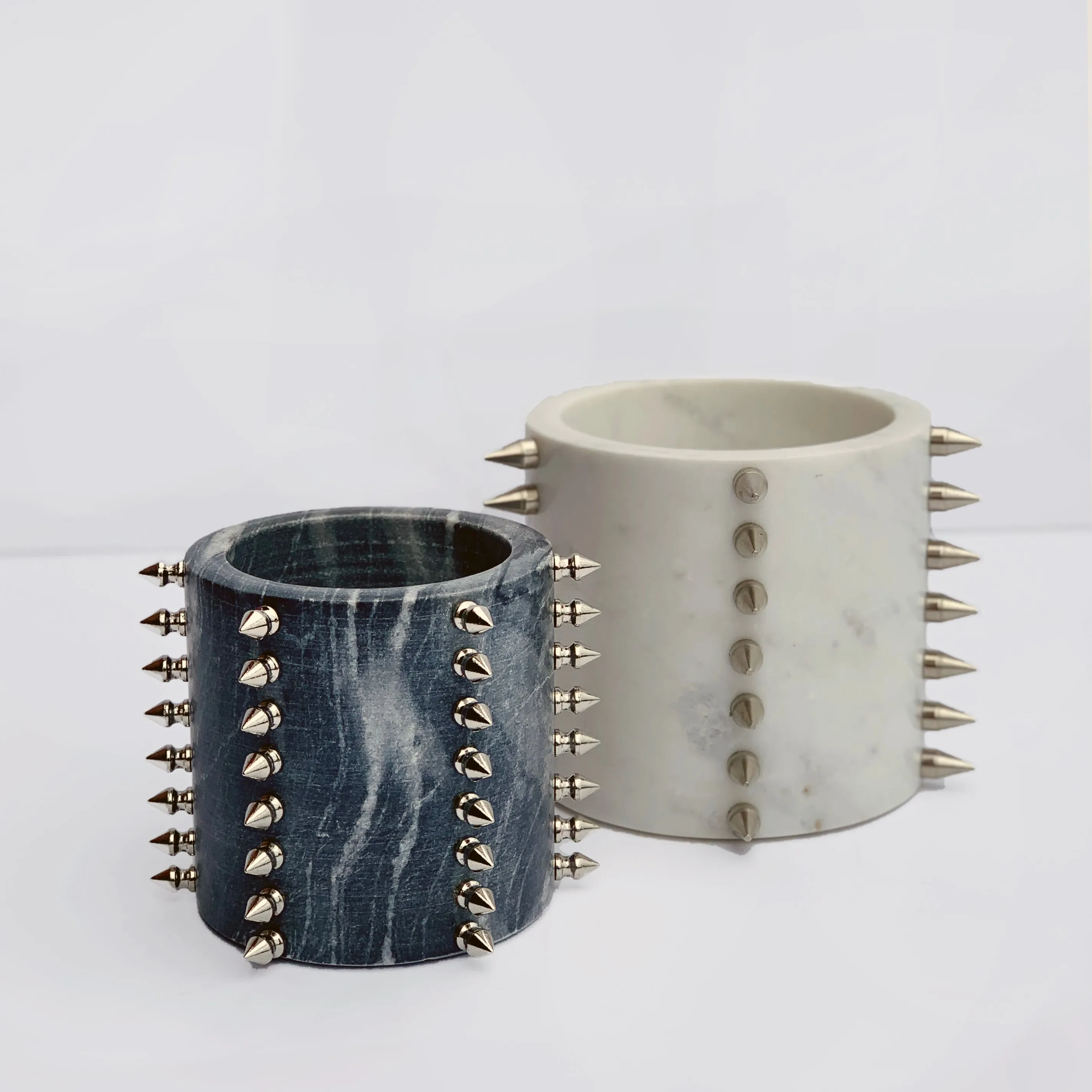 Studded Vessel