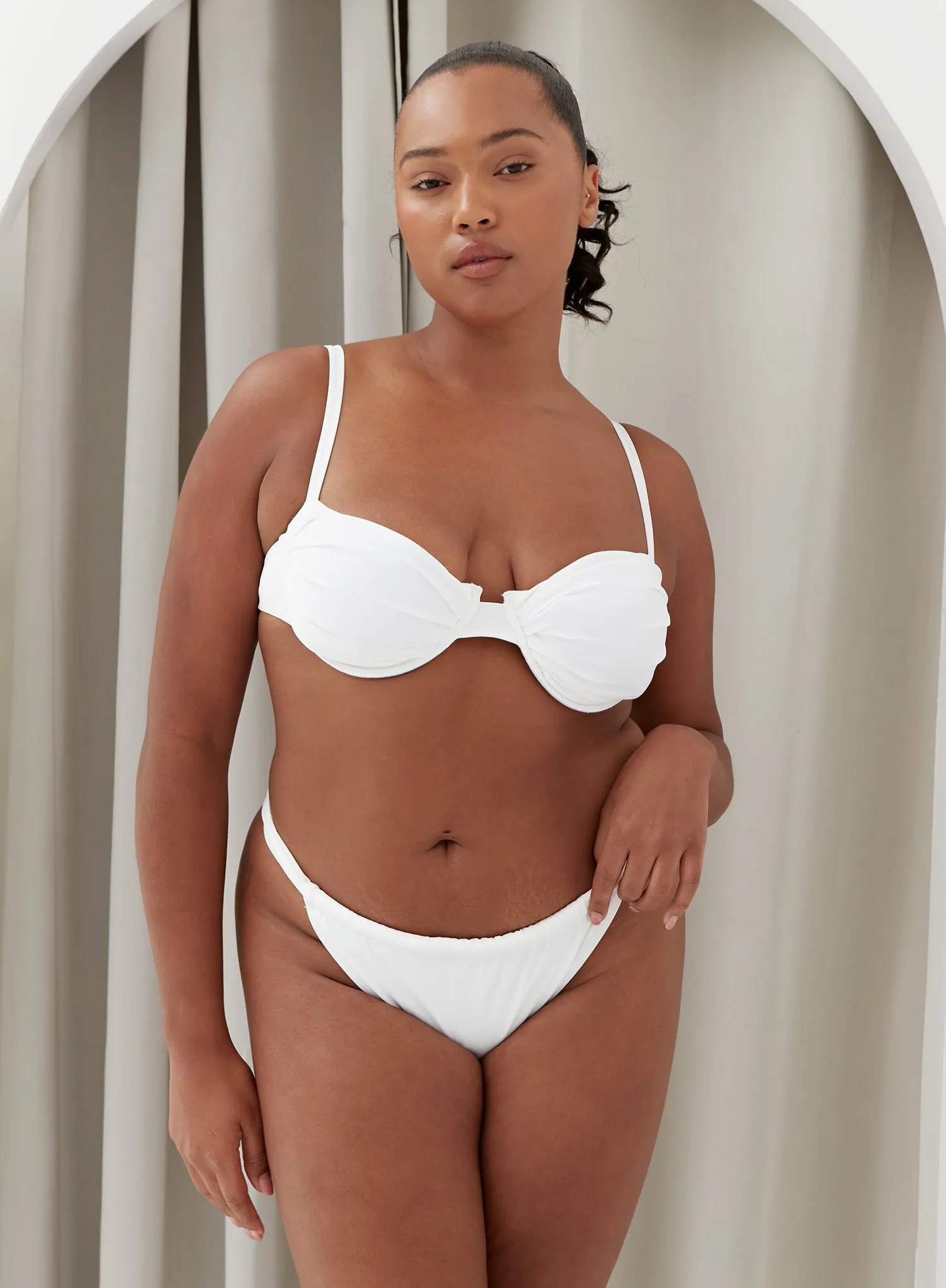 White Ruched Bikini Bottom – Harper